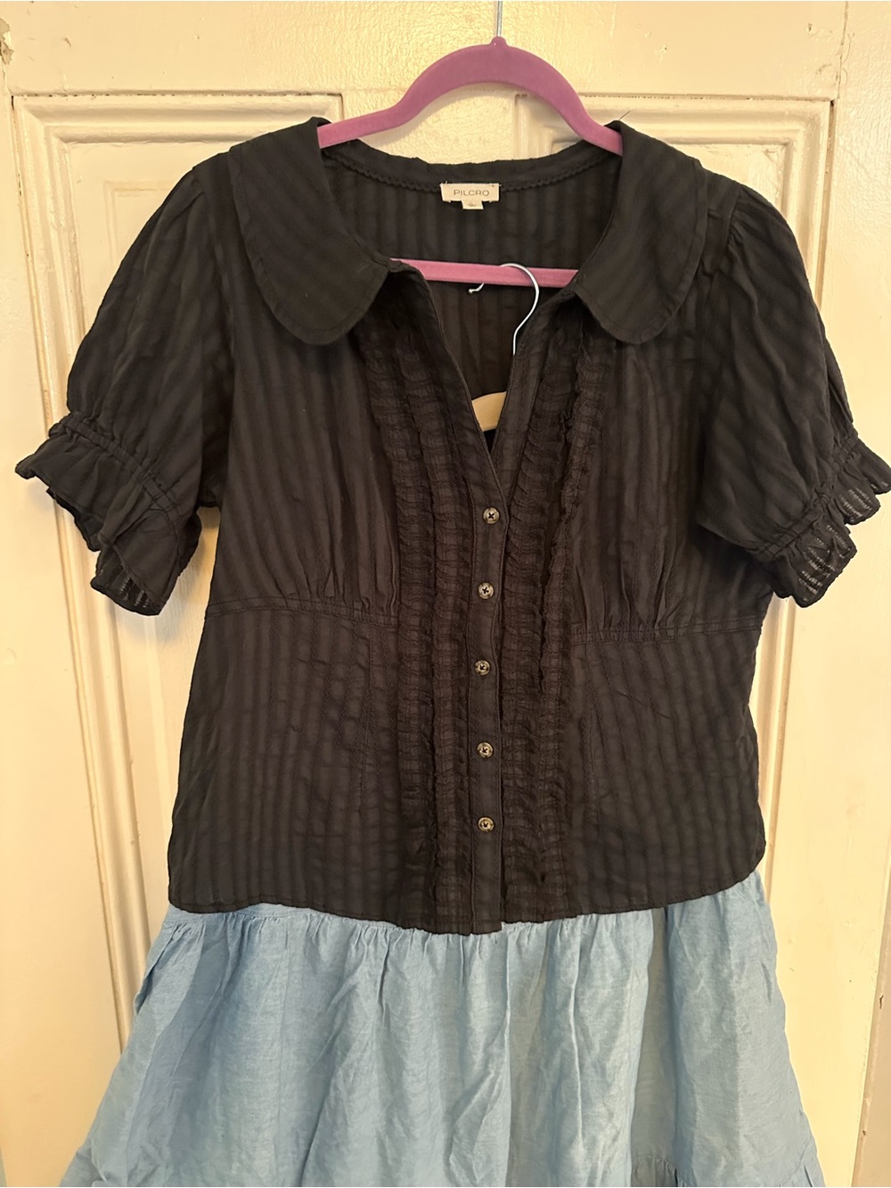 Anthropologie Black Ruffled Button-Front Women's Top size L nwot - Picture 3 of 10